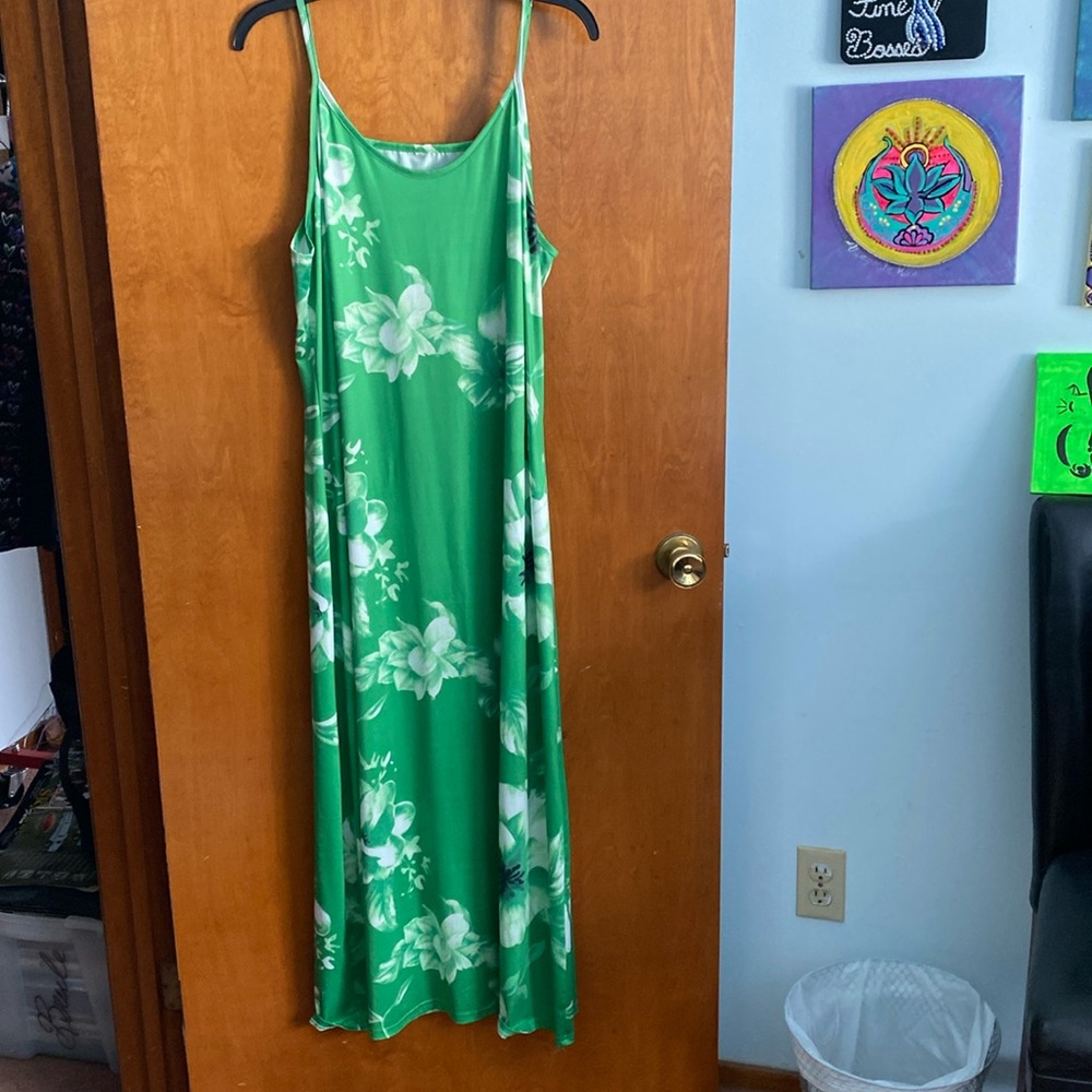 Never worn, washed,